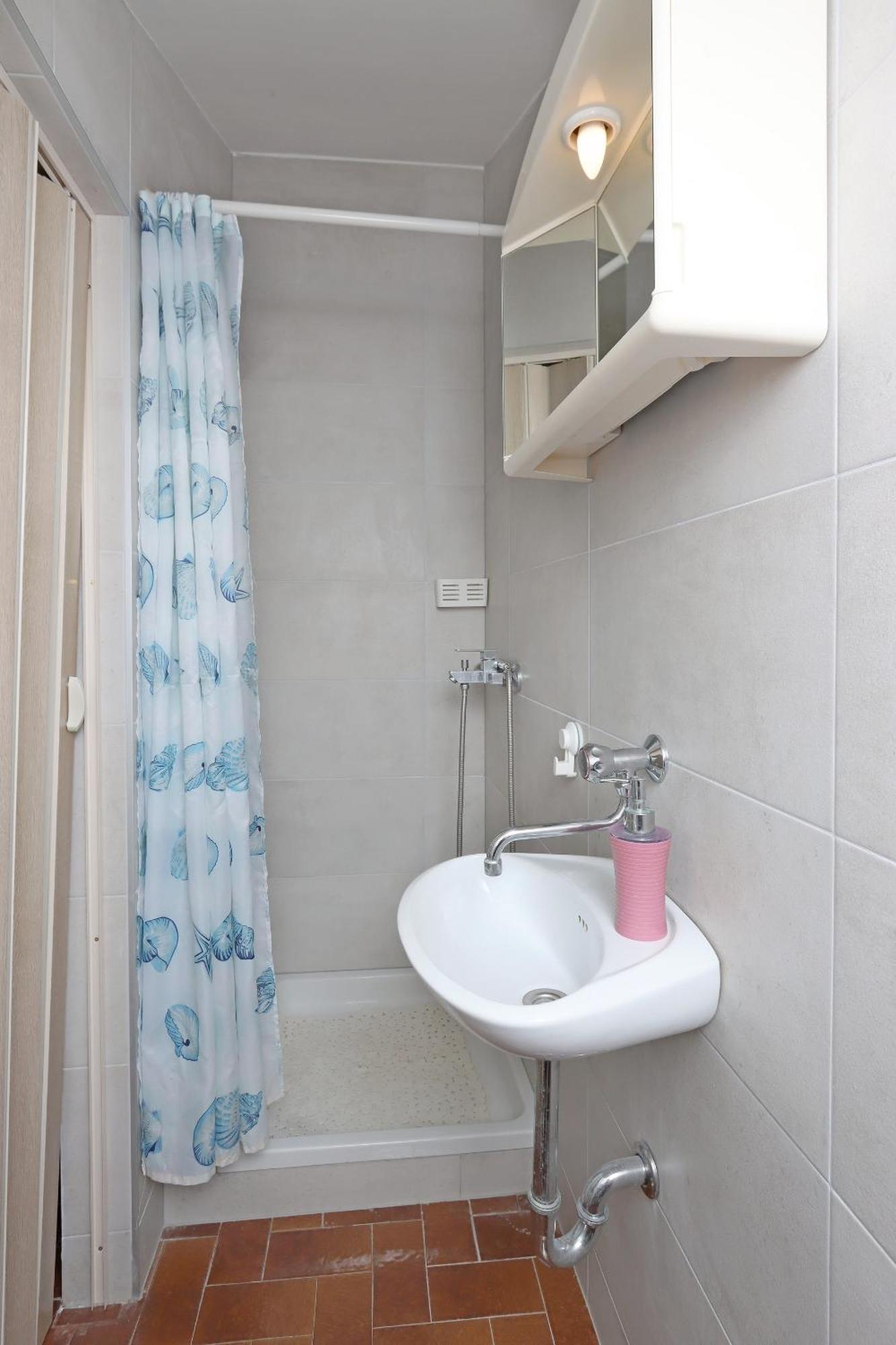 Apartments With A Parking Space Kornic, Krk - 415 Zewnętrze zdjęcie