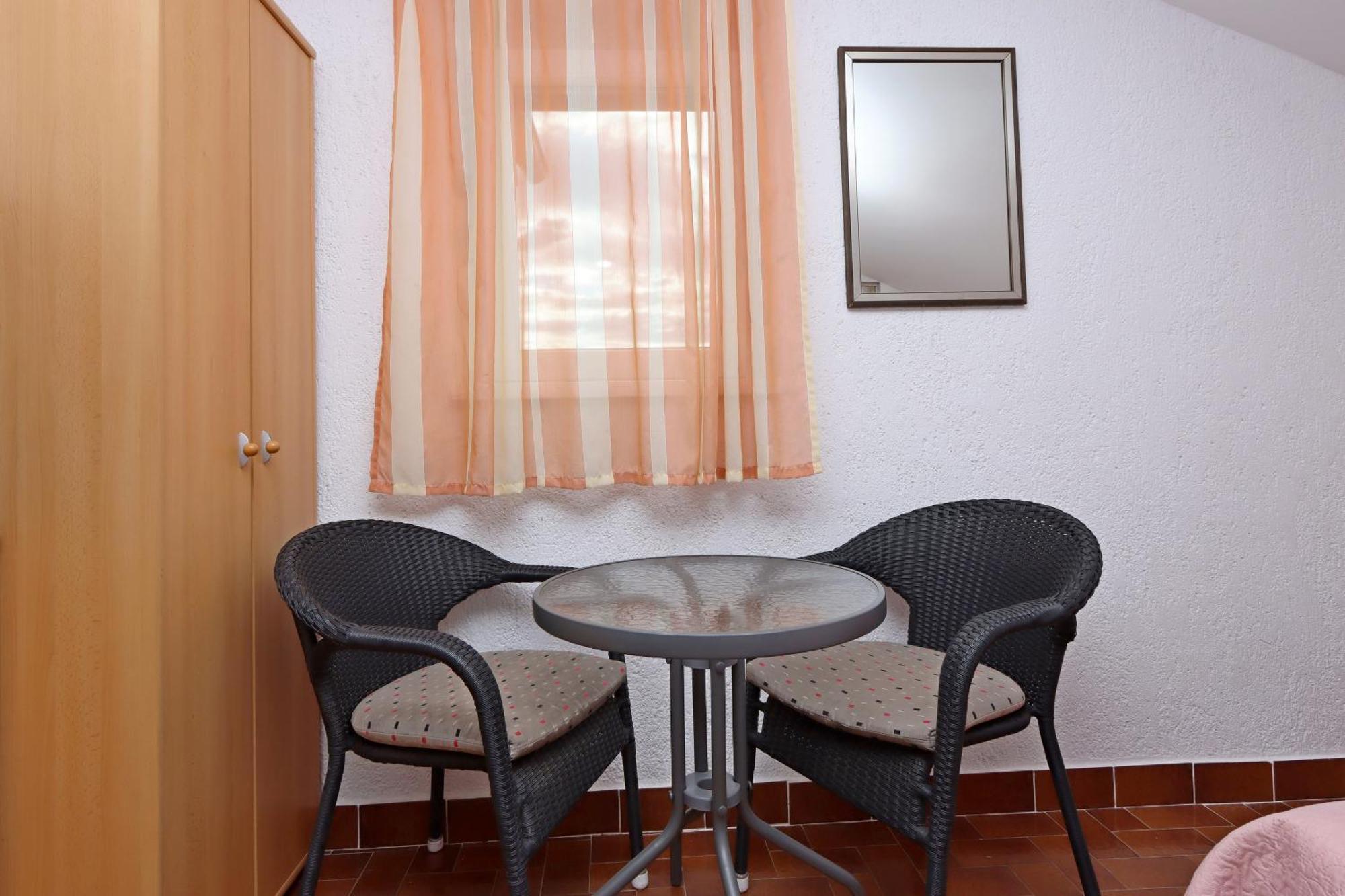 Apartments With A Parking Space Kornic, Krk - 415 Pokój zdjęcie